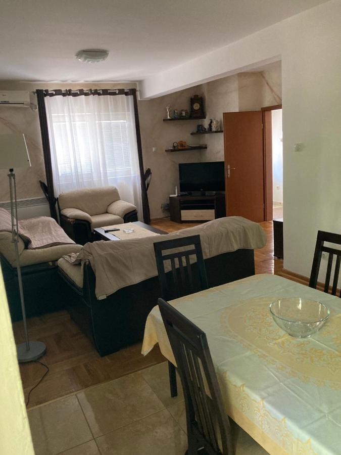 Villa Savovic Petrovac 외부 사진