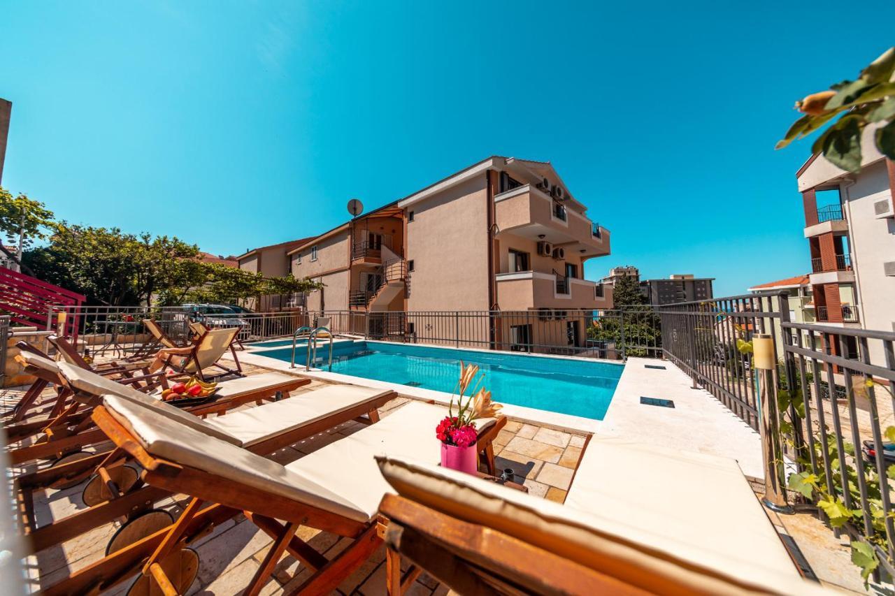 Villa Savovic Petrovac 외부 사진