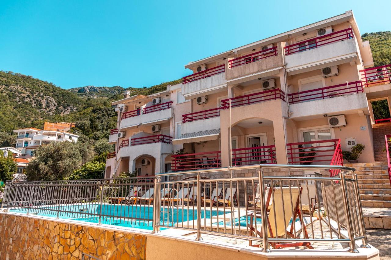 Villa Savovic Petrovac 외부 사진