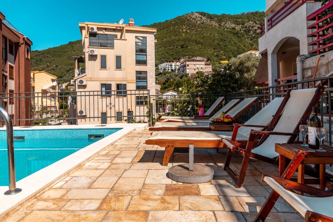 Villa Savovic Petrovac 외부 사진